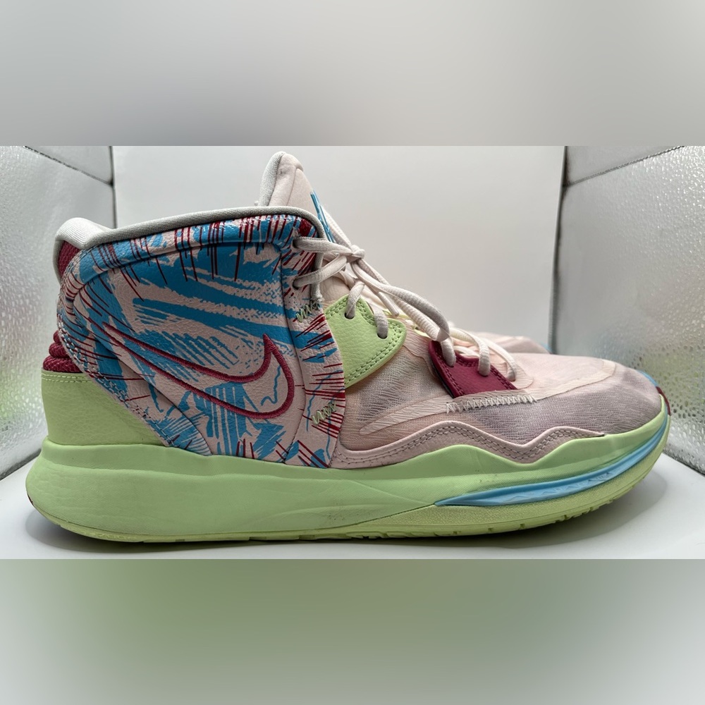 COPY - Nike Kyrie Infinity “1 World 1 people” pink volt shoes. Sz 12.5.